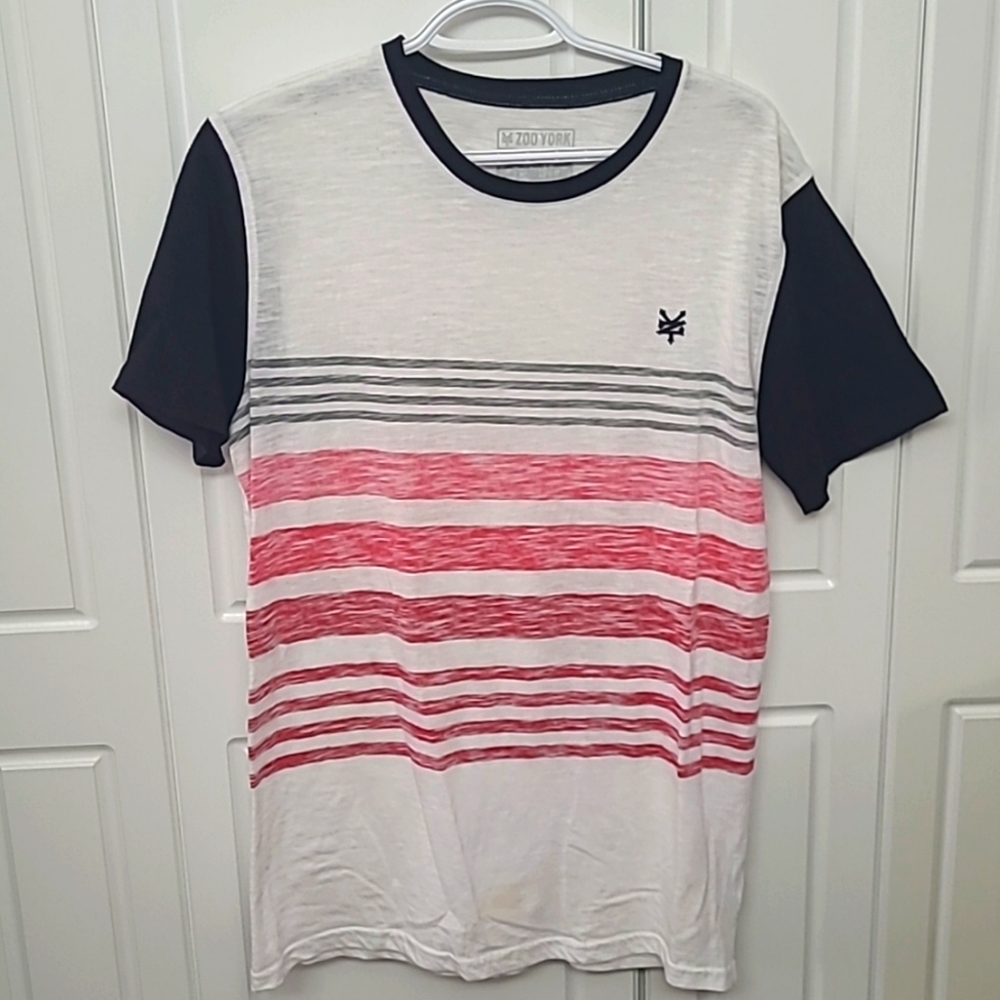 Stylish, Zoo York T-Shirt